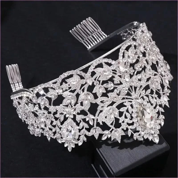 Baroque Style Large Rhinestone Wedding Crown for a Glamorous Look