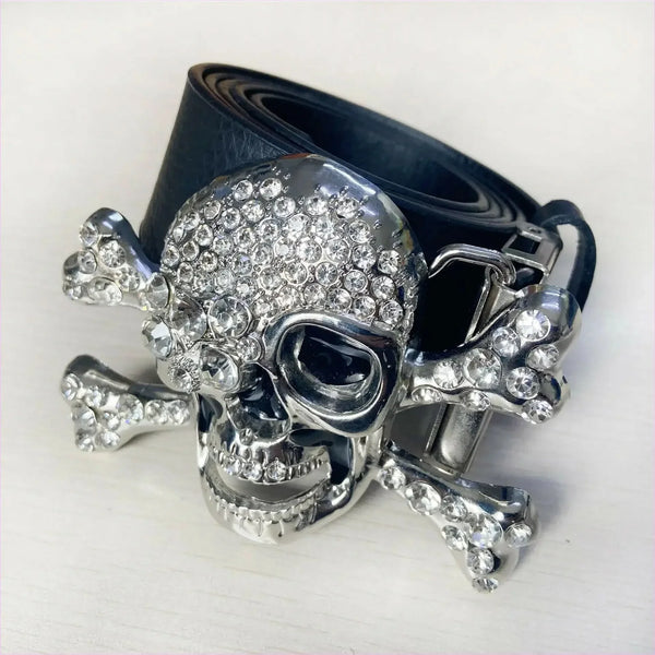Bejeweled Skull Rhinestone Diamante Belt Buckle for a Bold Look