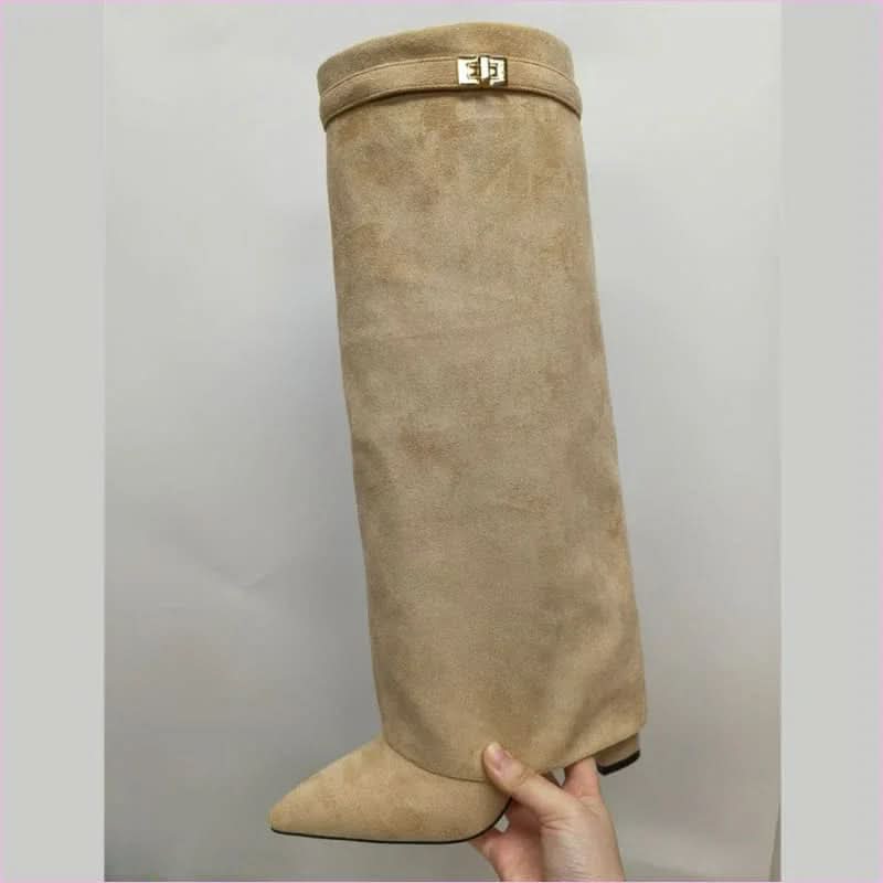 Designeri Style Ladies Pointed Toe Knee High Metal Buckle Boots