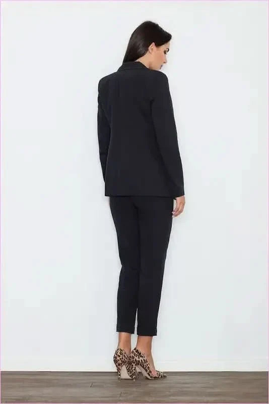 Elegant Cropped Trousers Unique Fashion Style