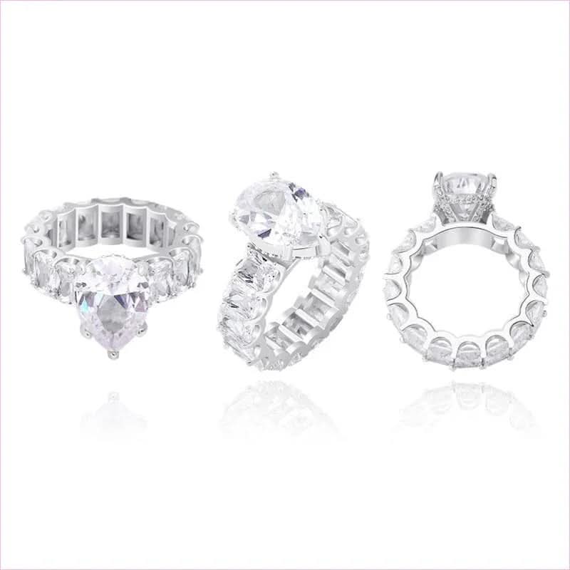 Luxury Iced Bling Water Drop Pinky Baguette Ring for Sophisticated Style
