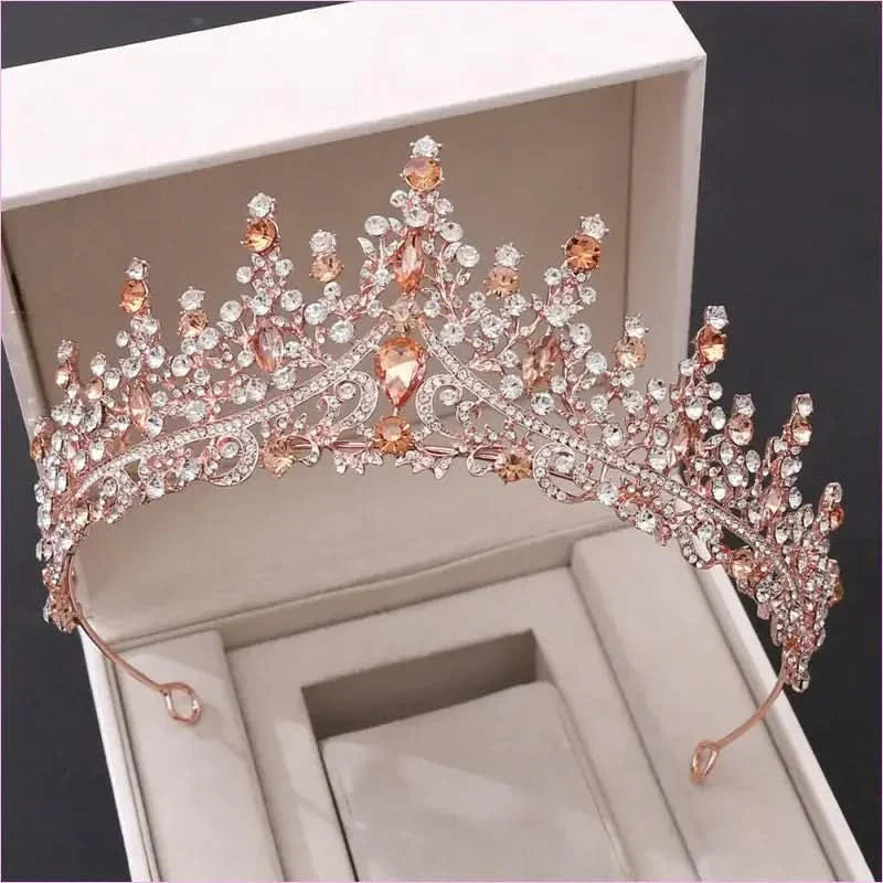 Magnificent Luxury Rhinestone Tiara for Wedding Crown Bride's Look