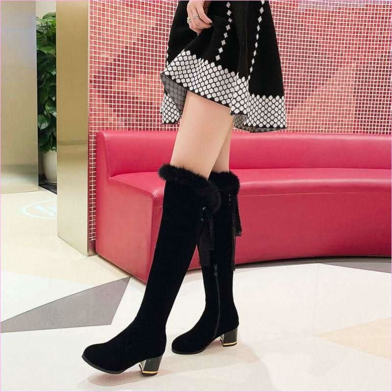 Round Toe Chunky High Heel Fur Lined Boots for Winter Style