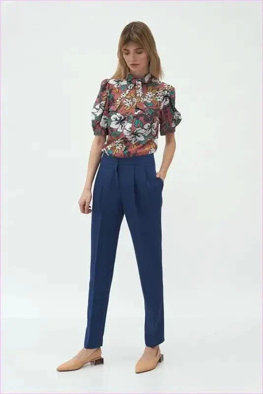 Stylish Trousers for a Unique Fashion Statement