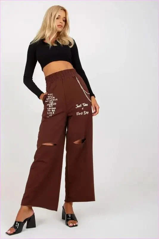 Wide Leg Sweatpants with Chain Unique Style