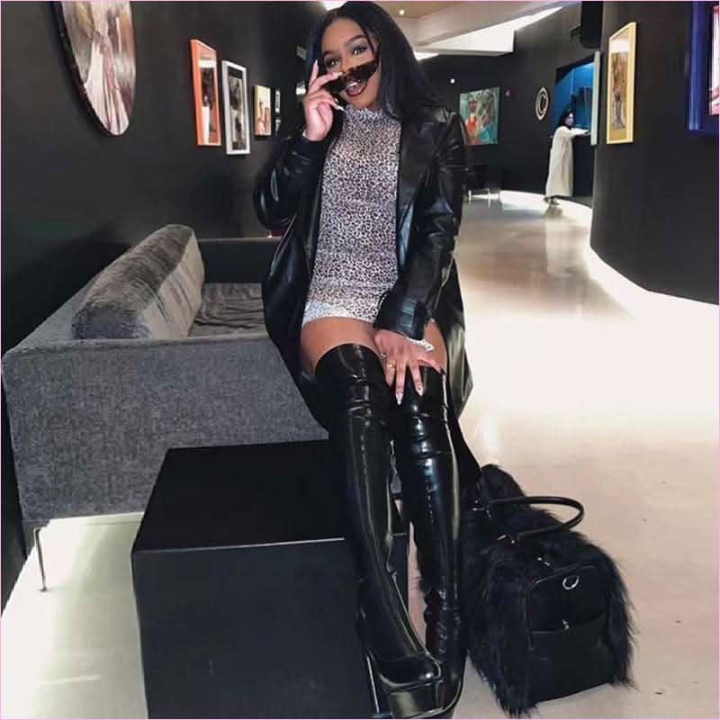 Women’s Over-the-knee Round Toe Platform Heel Boots with Zip Up Style